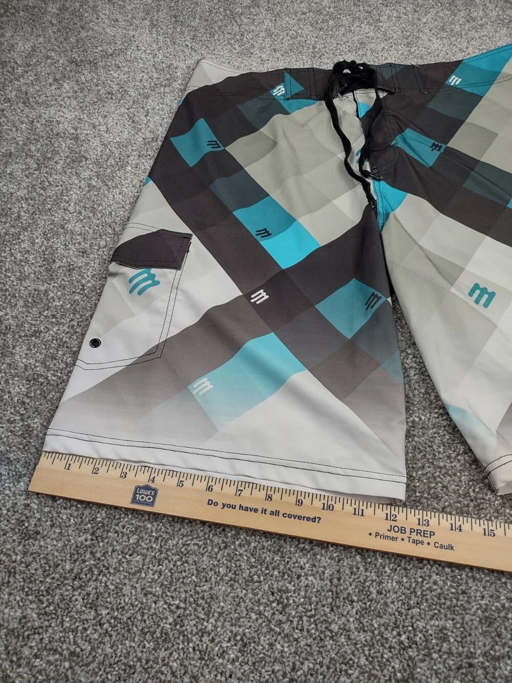 brody board shorts*
